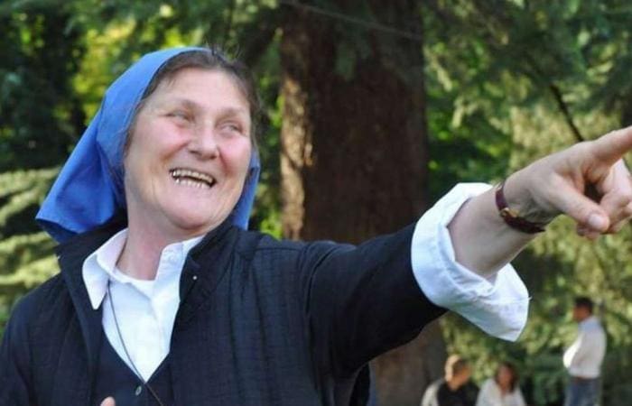 Nonne in Italien verweigert die „Impfung“: „Wenn ich eine Geldstrafe bekomme, werde ich nicht zahlen, ich glaube die Lügen nicht“ (Video)