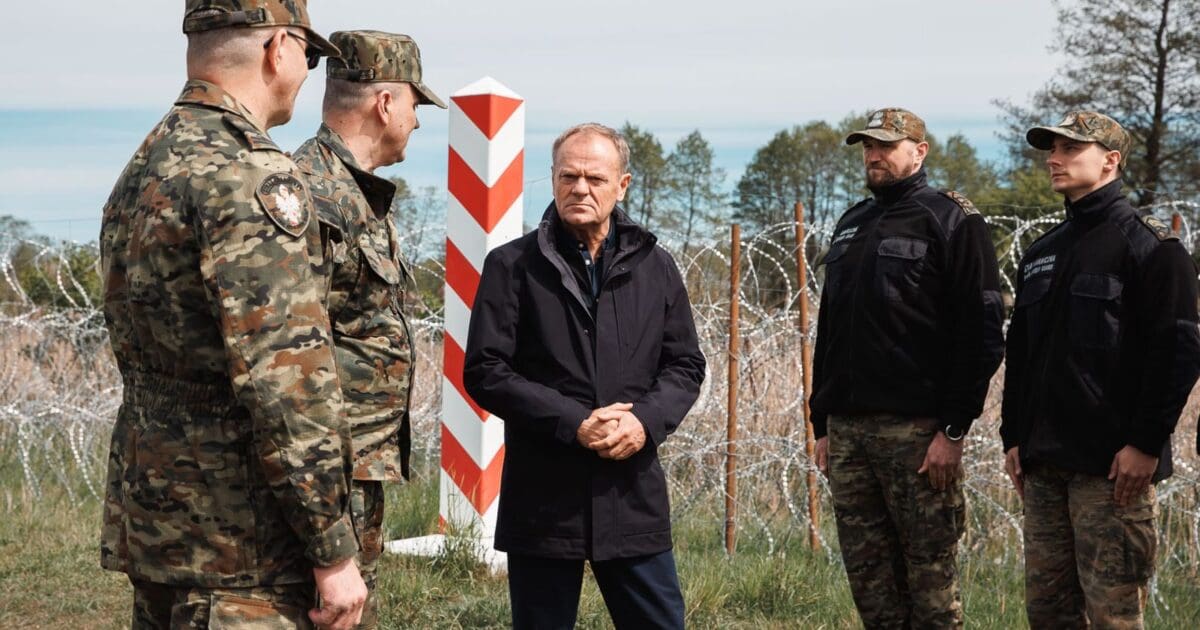 Donald Tusk visiting Border Guard units on Polish-Belarusian border. (Source: X@PremierRP/photo- Krystian Maj KPRP)